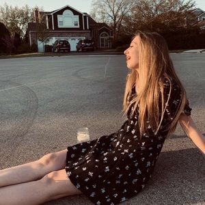 Meet your Posher, Maya